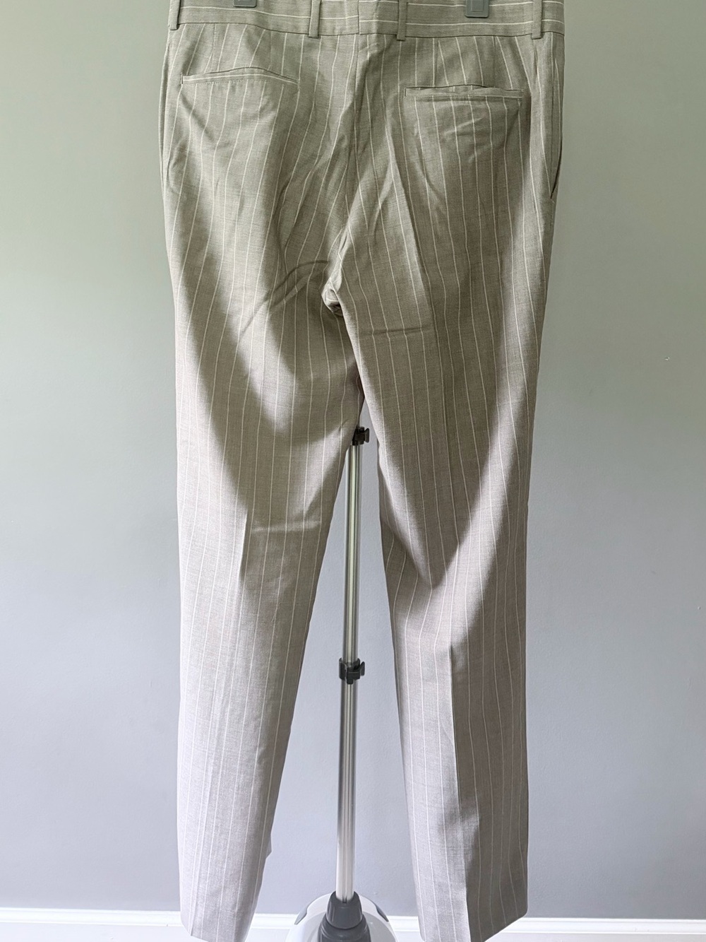 Hugo Boss Suit Set - Picture 10 of 12